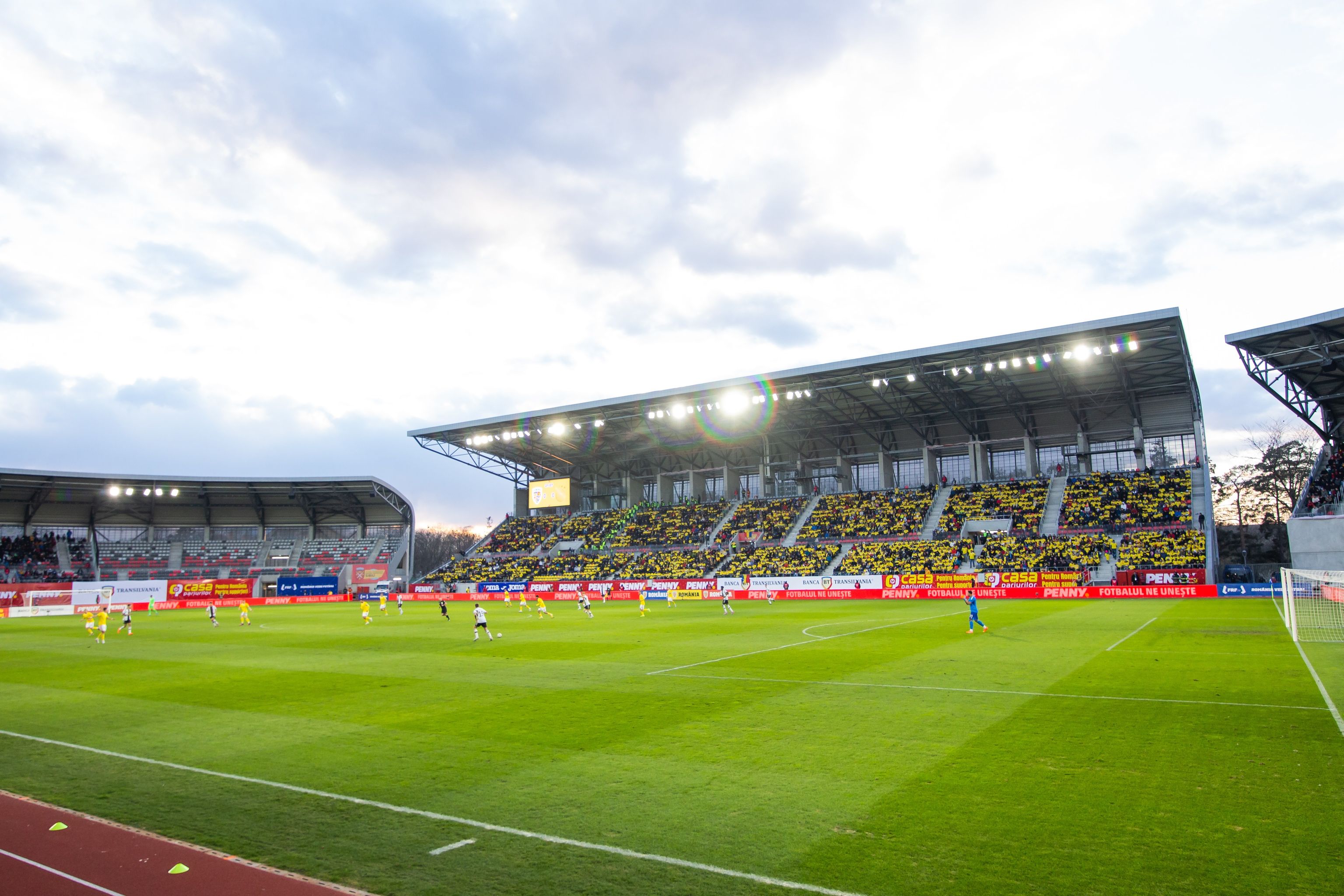 Primăria înlocuiește gazonul de pe Stadionul Municipal Sibiu