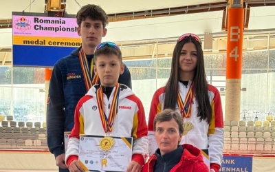 Sibiul are trei campioni naționali la patinaj viteză. Antrenor: „Sunt mândra că acești copii au luptat să participe și să obțină rezultate bune”
