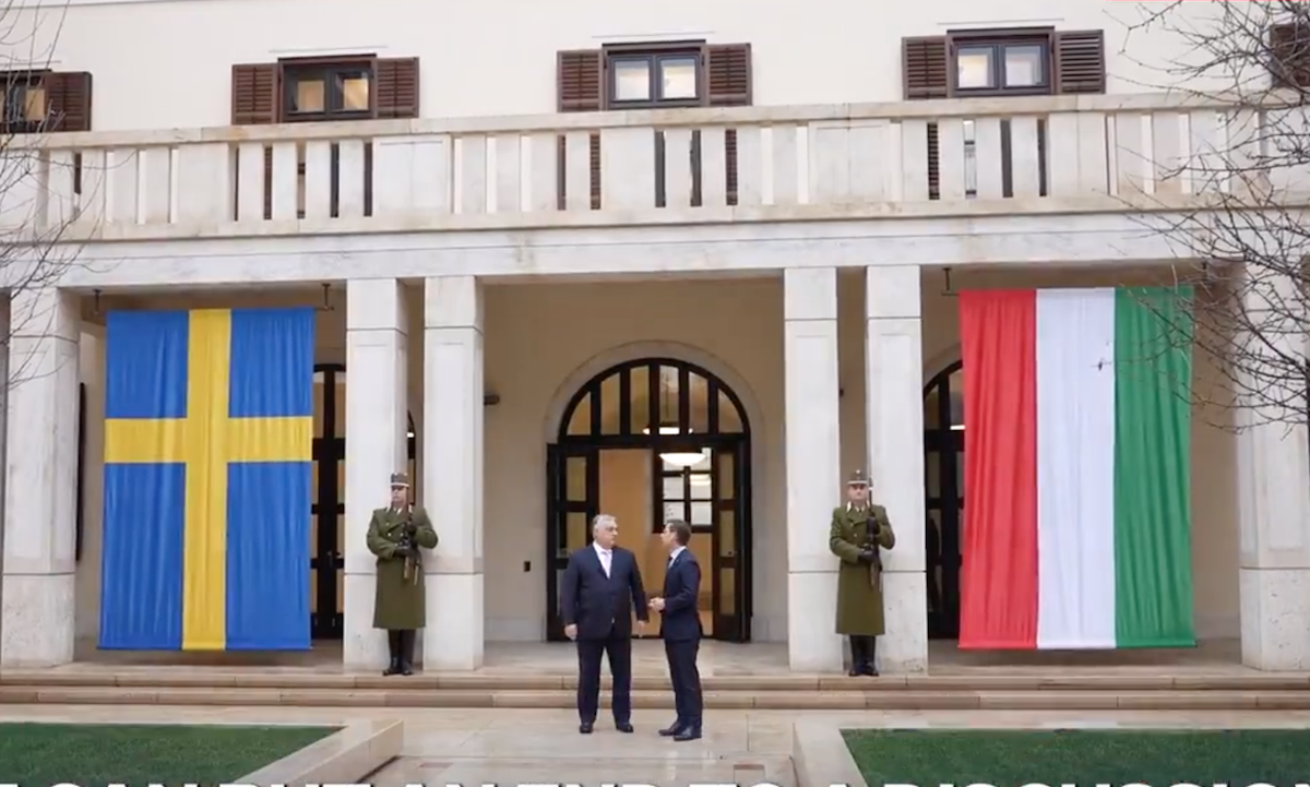 Suedia devine al 32-lea stat NATO: Parlamentul ungar a fost ultimul care a ratificat aderarea