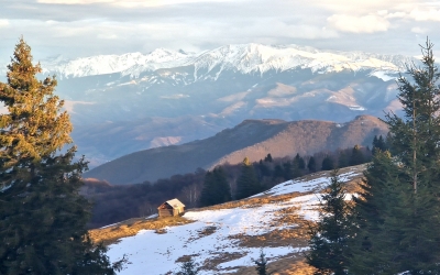 Risc însemnat de avalansă în munții Făgăraș, la peste 1.800 de metri