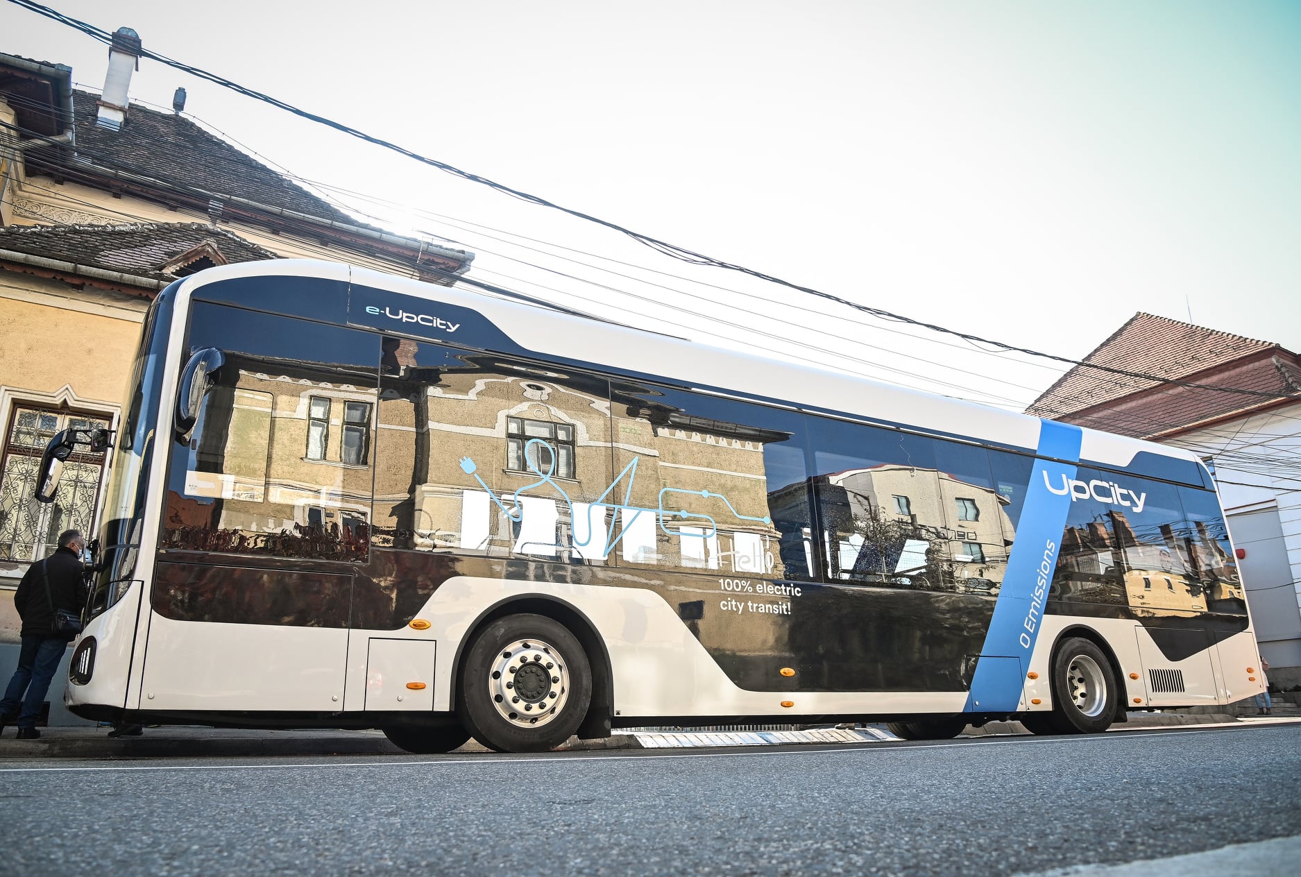 Primăria Mediaș cumpără 16 autobuze electrice cu o autonomie de minim 200 km
