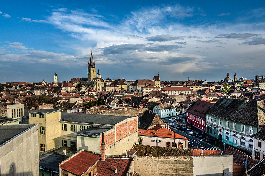 Temperaturile cresc până la 15 grade săptămâna aceasta, la Sibiu. Bate vântul în fiecare zi