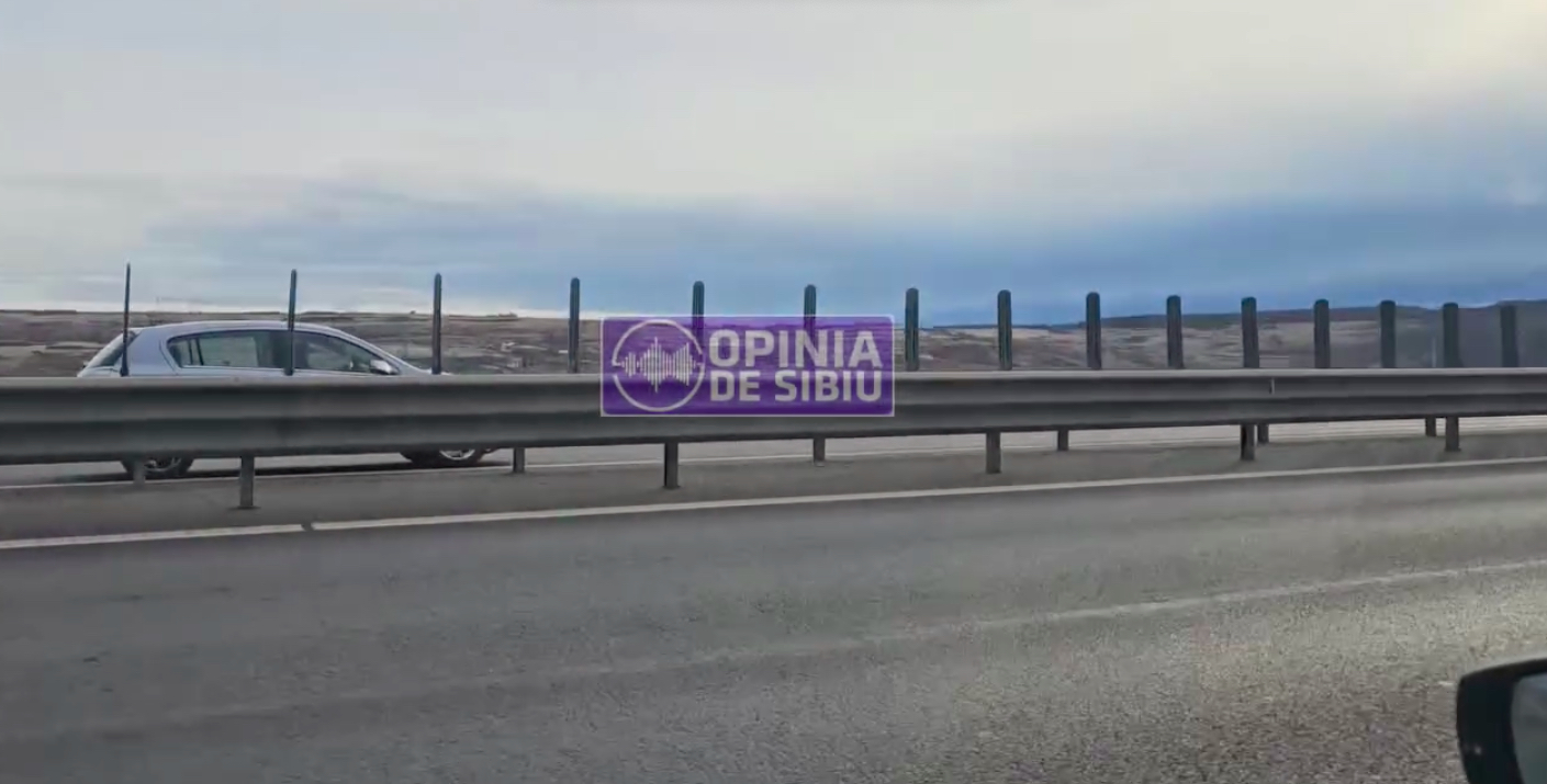 Polițiștii sibieni s-au sesizat din oficiu și îl caută pe șoferul filmat luni în timp ce merge pe contrasens pe Centura Sibiului