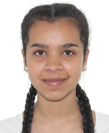 Polițiștii caută o fată de 17 ani care a plecat de acasă, din Chirpăr