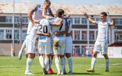 VIDEO CSC Șelimbăr intră în play-off-ul Ligii 2 de pe primul loc.  Niculescu, după 2-1 cu Chindia: ”Din cele 19 etape, cred că în 15 am fost pe primul loc, iar asta spune totul”