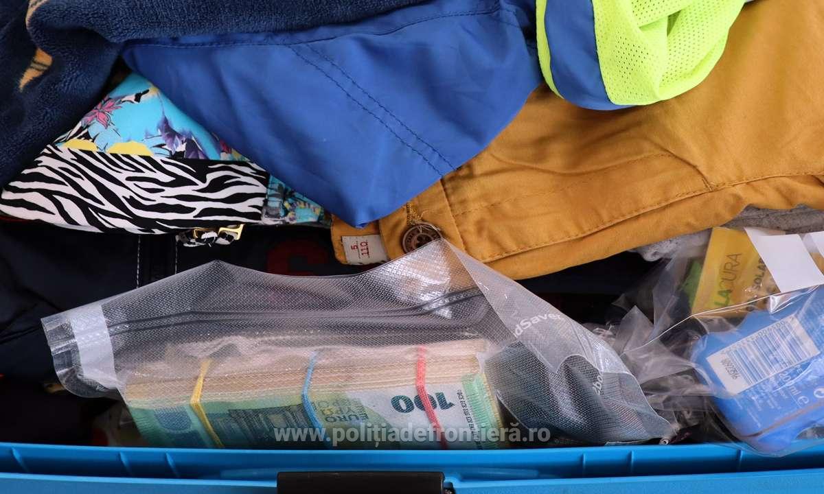 Un român venit din Spania a încercat să introducă ilegal în țară peste 200 de mii de euro