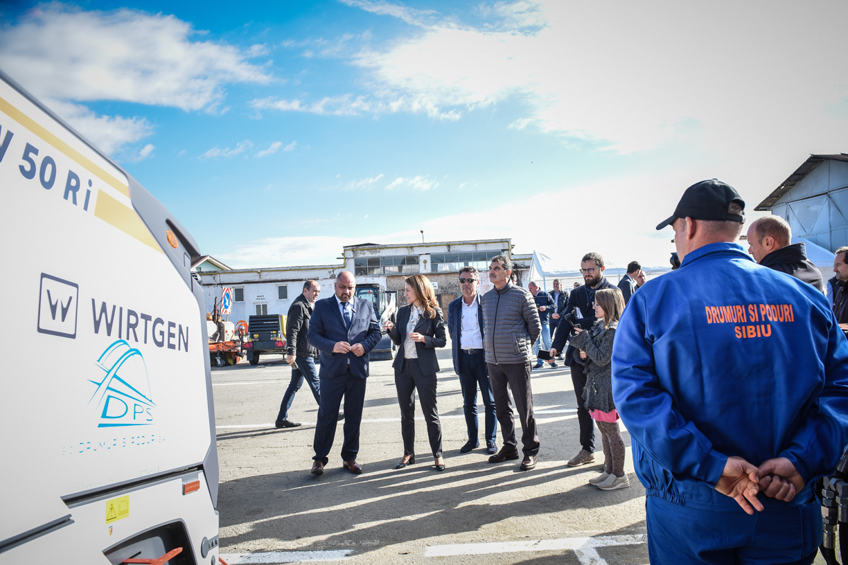 Reclama, „sufletul comerțului și la stat”: pe ce cheltuie 300.000 de lei societatea de construcții a județului Sibiu?