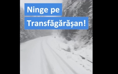 DRDP Brașov: „Pe Transfăgărășan ninge deja. Nu plecați la drum dacă nu sunteți pregătiți!”