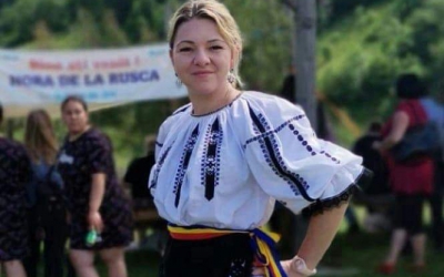 Andreea Anghel, candidata Alianței Dreapta Unită la Primăria Turnu Roșu: „Prioritatea mea este ca Turnu Roșu să atragă investitori, să avem locuri de muncă aici, să fim o comună europeană care-și atrage tinerii înapoi acasă!”