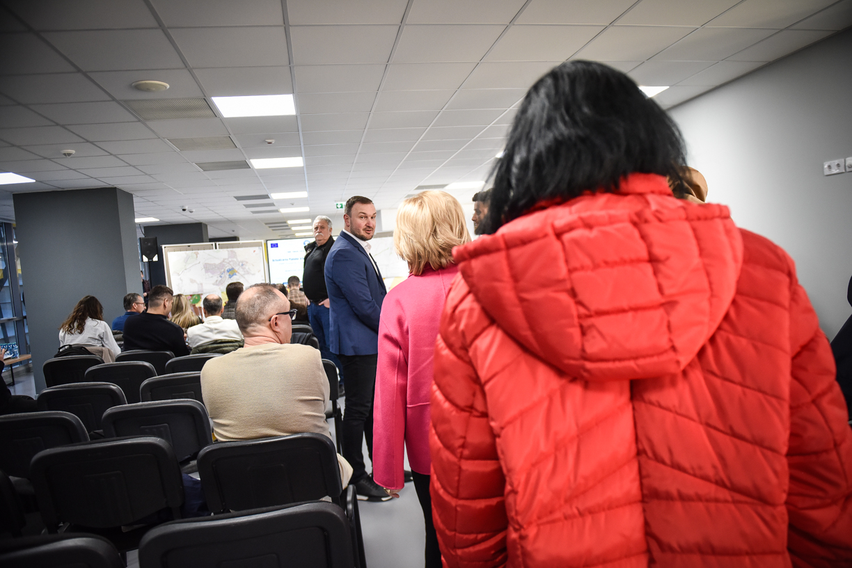 Adrian Bibu s-a prezentat oficial drept candidat pentru Primăria Sibiu. Candidatura lui Astrid Fodor va fi anunțată joi