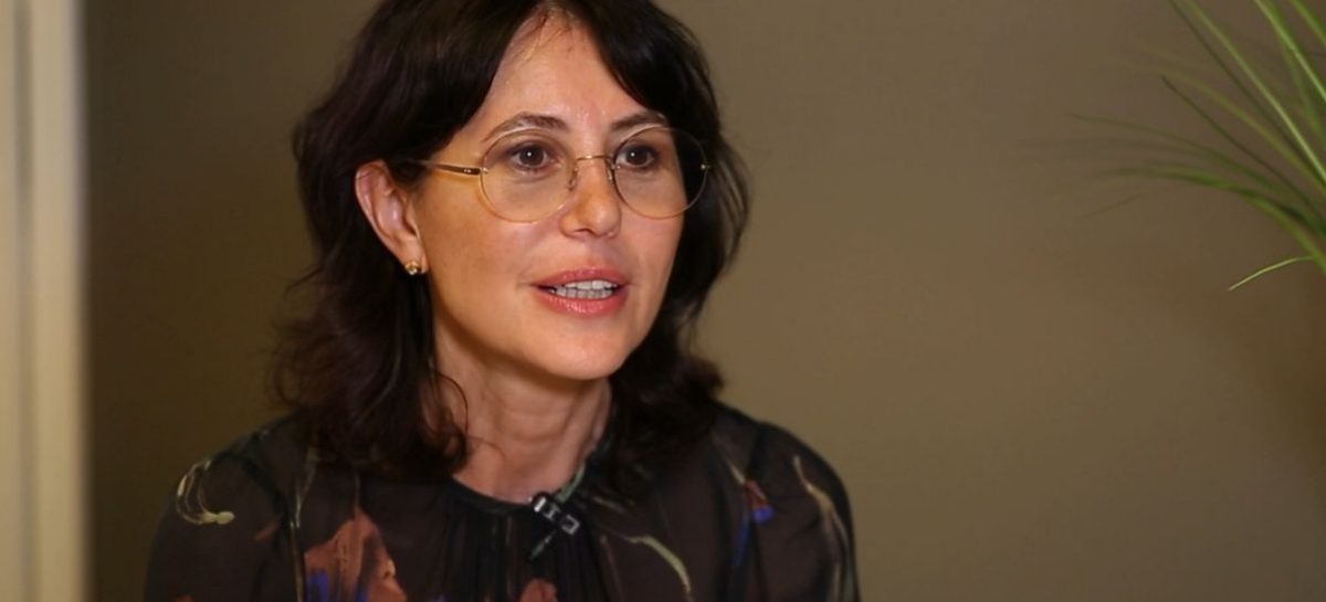 Dr. Ioana Mîndruță, soția jurnalistului Lucian Mîndruță, deschide un cabinet medical unic în Sibiu: intră un singur pacient și doarme. Centru de investigații pentru pacienții cu epilepsie