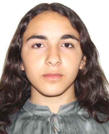 O fată de 14 ani care a plecat de acasă este căutată de familie și polițiști
