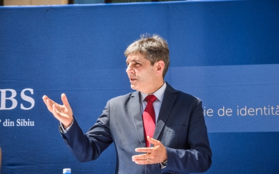 Schimbul de generații la ULBS: în 3 ani, 400 de posturi au fost scoase la concurs. Avansarea în gradul didactic, o provocare: „Avem criterii peste standardele naționale”