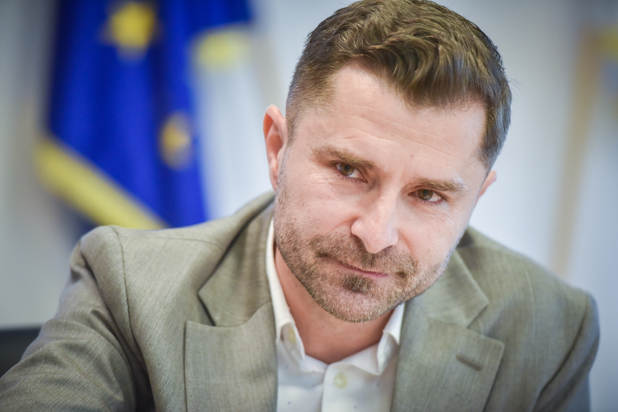 Șeful Poliției Municipiului Sibiu, Sebastian Veștemeanu, despre legalizarea marijuanei, pokemoni și interlopi: Sibiul rămâne un oraș sigur