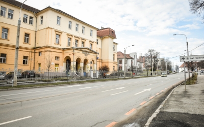Oana Geană, tânăra doctoriţă radiolog de la spitalul din Sibiu care ajută bolnavii de cancer şi într-un alt mod: a devenit navigator pentru pacienţi. „ Îmi place să ajut”
