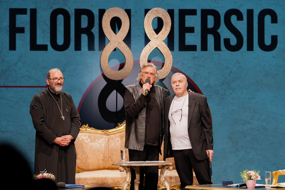 Conferința Constantin Chiriac și Constantin Necula în dialog cu Florin Piersic, disponibilă pe Scena Digitală. Premierele lunii aprilie