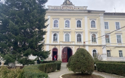 Manager: Tot mai mulţi copii drogaţi, cu ADHD şi autism ajung la Spitalul de Psihiatrie din Sibiu