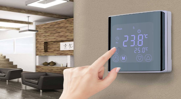 Aproape jumătate dintre români preferă temperatura în locuinţe între 22 şi 24 grade Celsius şi chiar peste