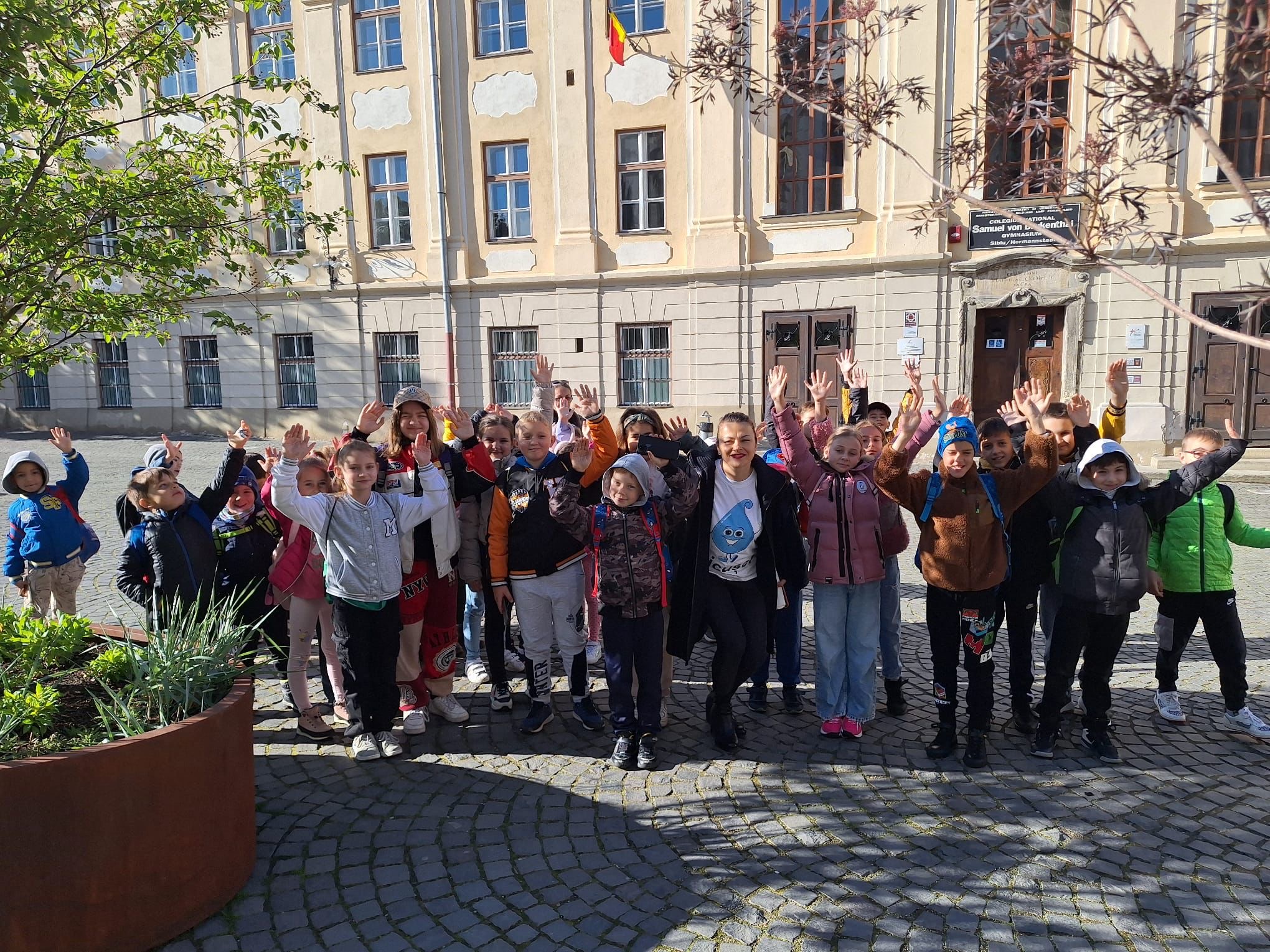 Succesul programelor educative, desfășurate de Apă Canal Sibiu, reconfirmat! În mai puțin de 7 zile, peste 1.000 de elevi au participat la acțiunile companiei de apă