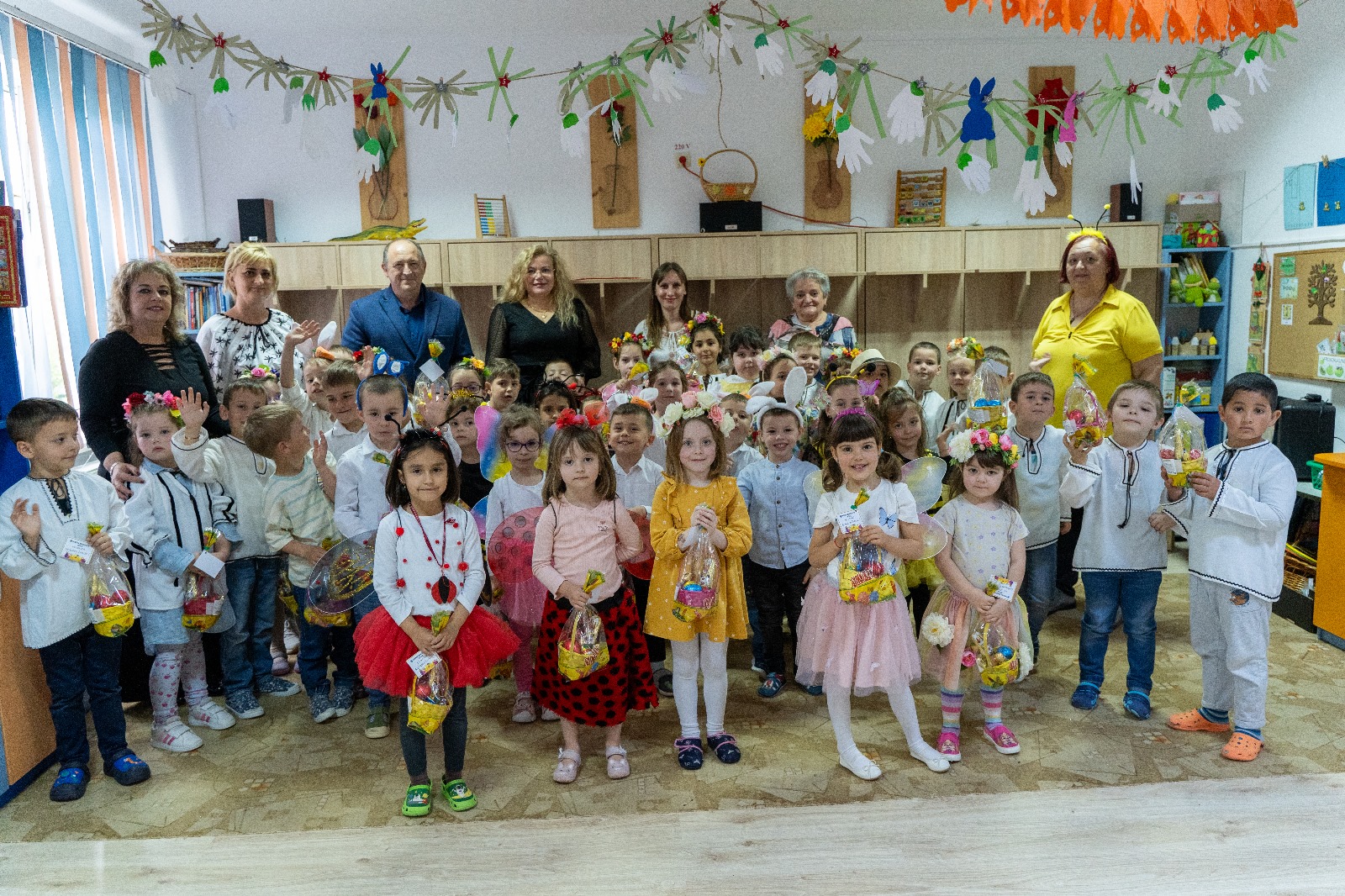 „Târgul de Paște“ organizat la sediul instituțiilor de învățământ medieșene