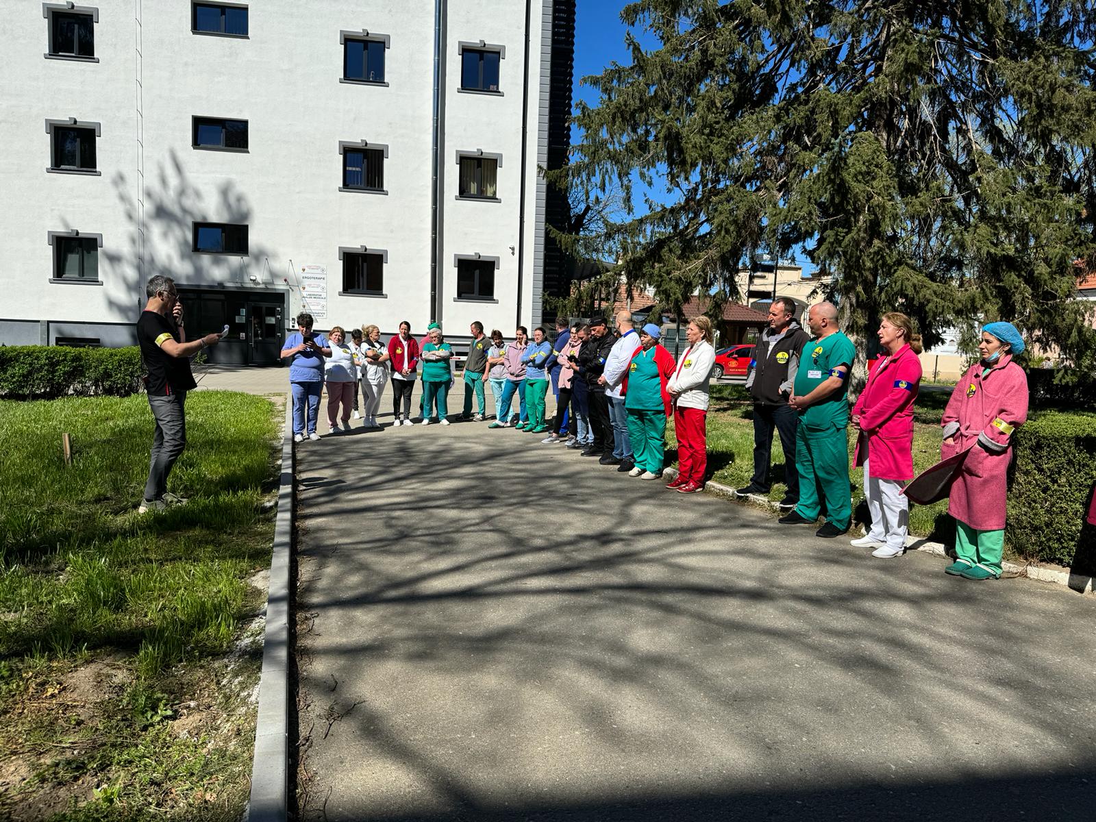 Nou protest al cadrelor medicale din Sibiu. Majoritatea protestatarilor au fost la Spitalul de Psihiatrie, membri ai sindicatului Solidaritatea