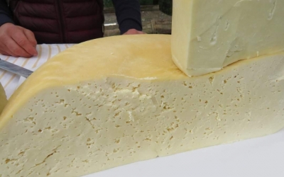 Directorul Institutului Național de Cercetări Alimentare despre brânza de Sibiu: ”Nu ne garantează nimeni originea efectivă. Nici măcar în laborator nu o putem detecta”