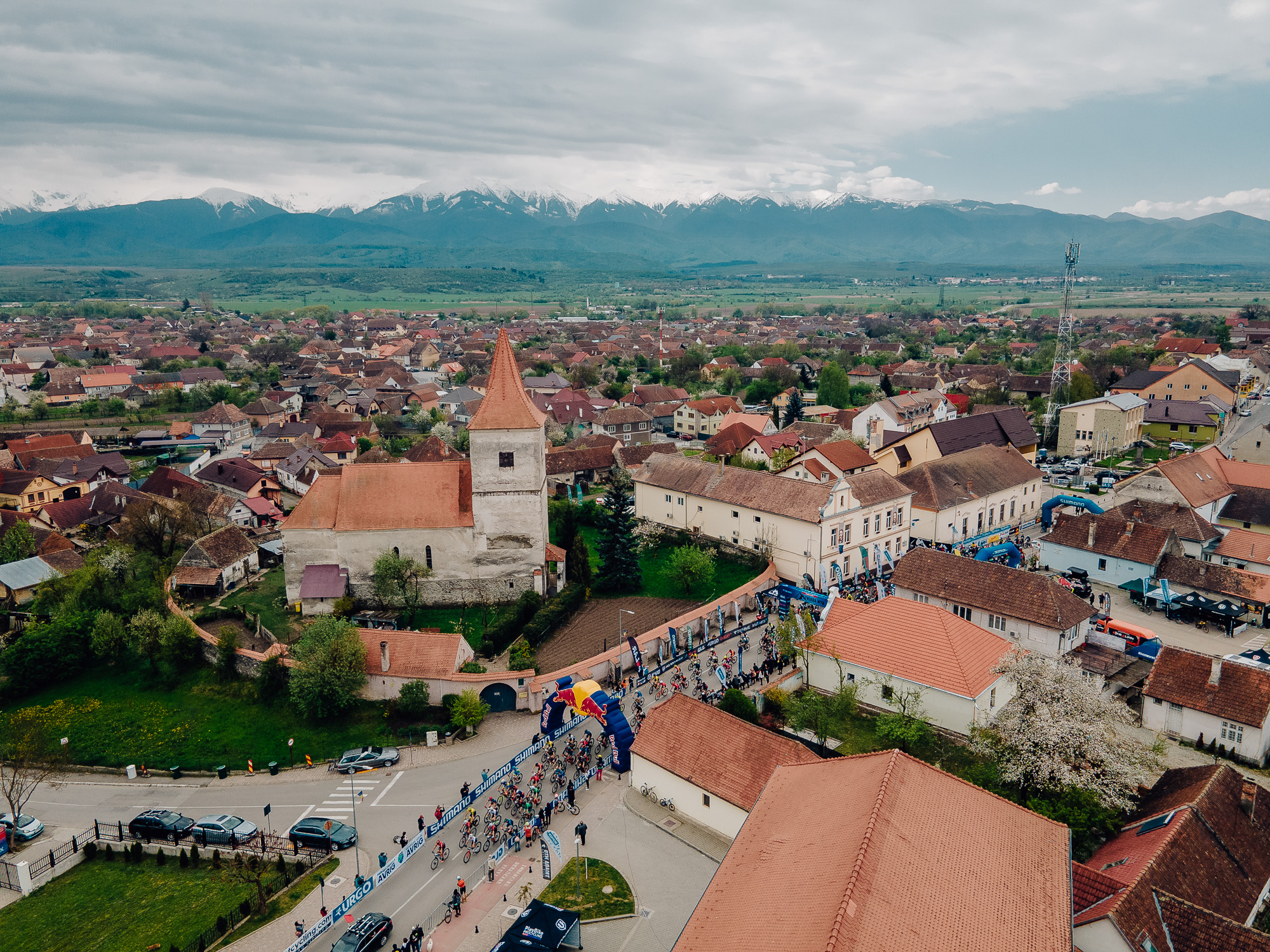Participare record la Triada MTB de la Avrig: peste 700, din care 170 sunt copii, de înscriși la competiția de ciclism