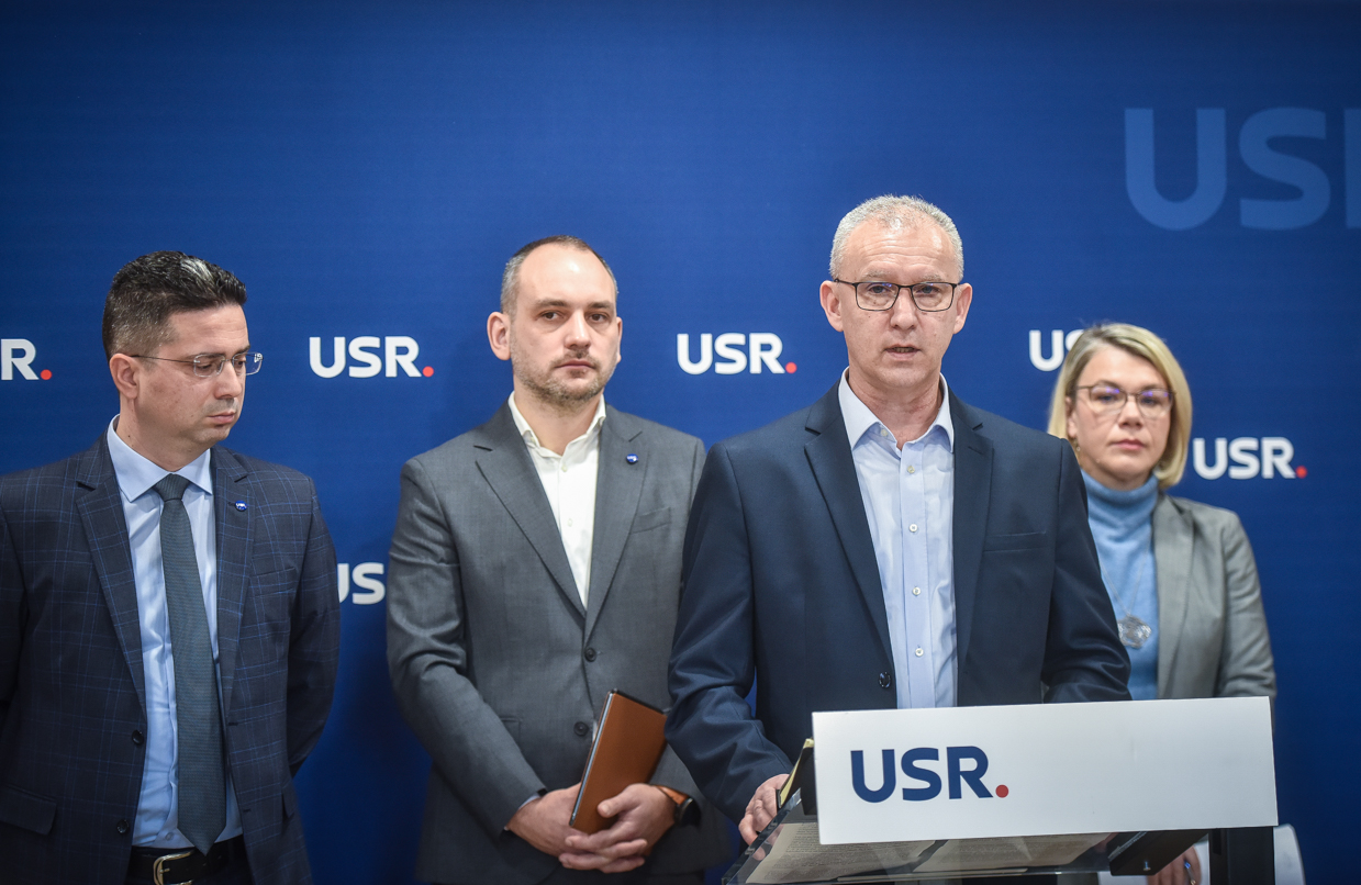 Echert, despre plecarea lui Apostoiu: „Îi înțelegem dezamăgirea față de marile partide”
