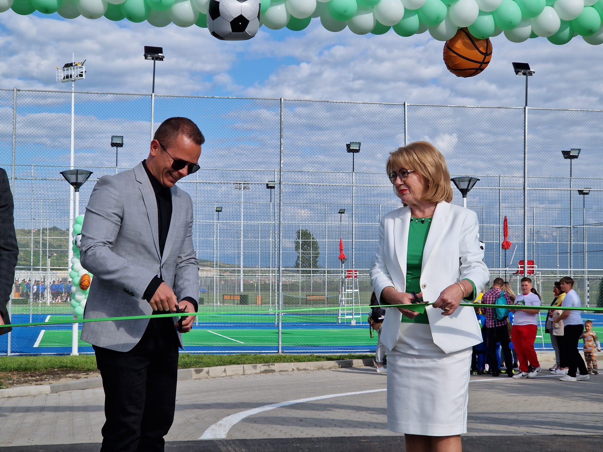 S-a deschis Baza Sportivă Obor: Acces gratuit, programări online. Fodor: ”Investițiile în sport vor continua”