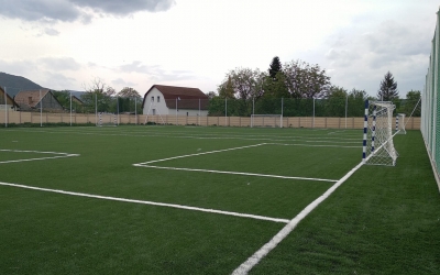 O nouă clasă cu program sportiv pentru folbal și handbal a fost inclusă în oferta Liceului Tehnologic Cisnădie. Înscrierea începe joi, 16 mai
