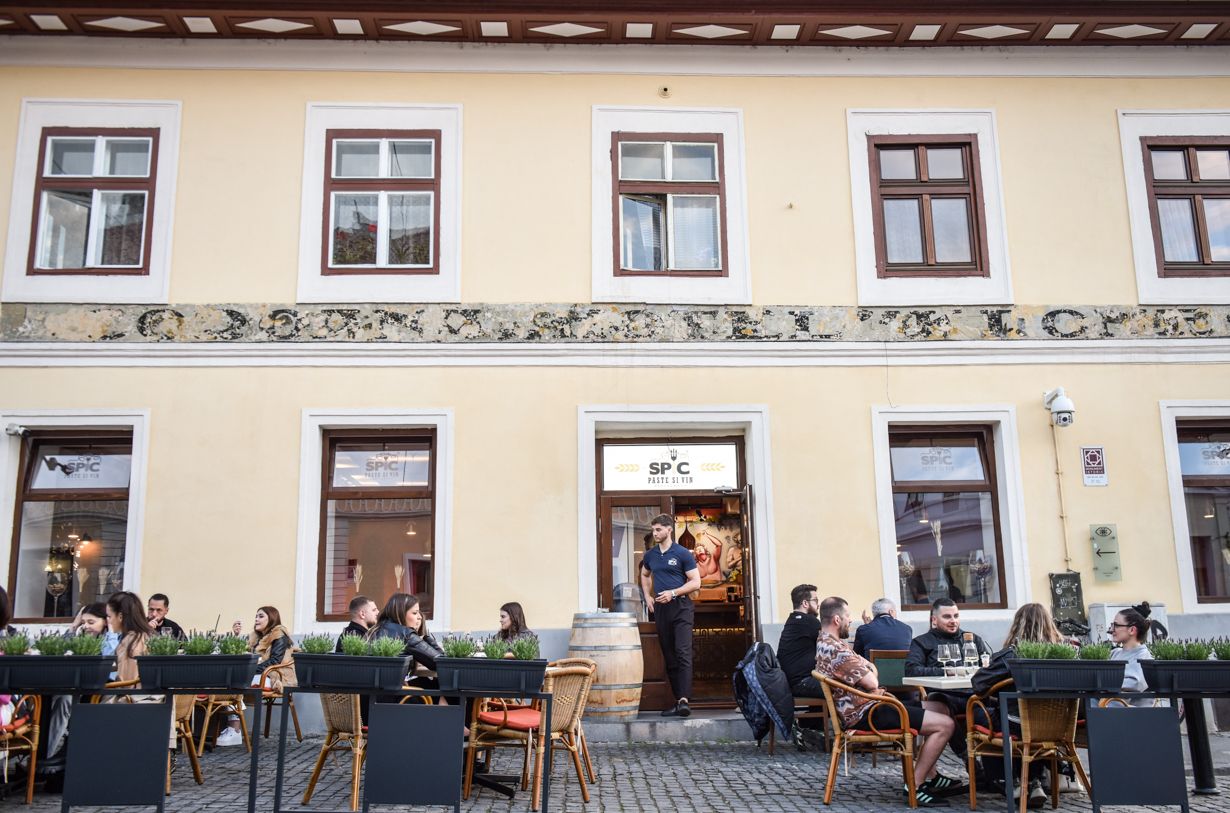 SPIC Paste și Vin – un nou restaurant în centrul Sibiului. „În perioada actuală, când totul este foarte scump, pastele sunt o mâncare accesibilă”