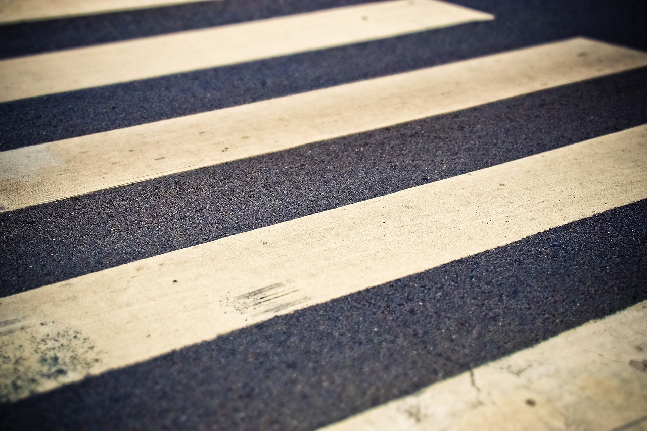 Femeie de 74 de ani, lovită pe trecerea de pietoni. Accident pe strada Avrig din Sibiu