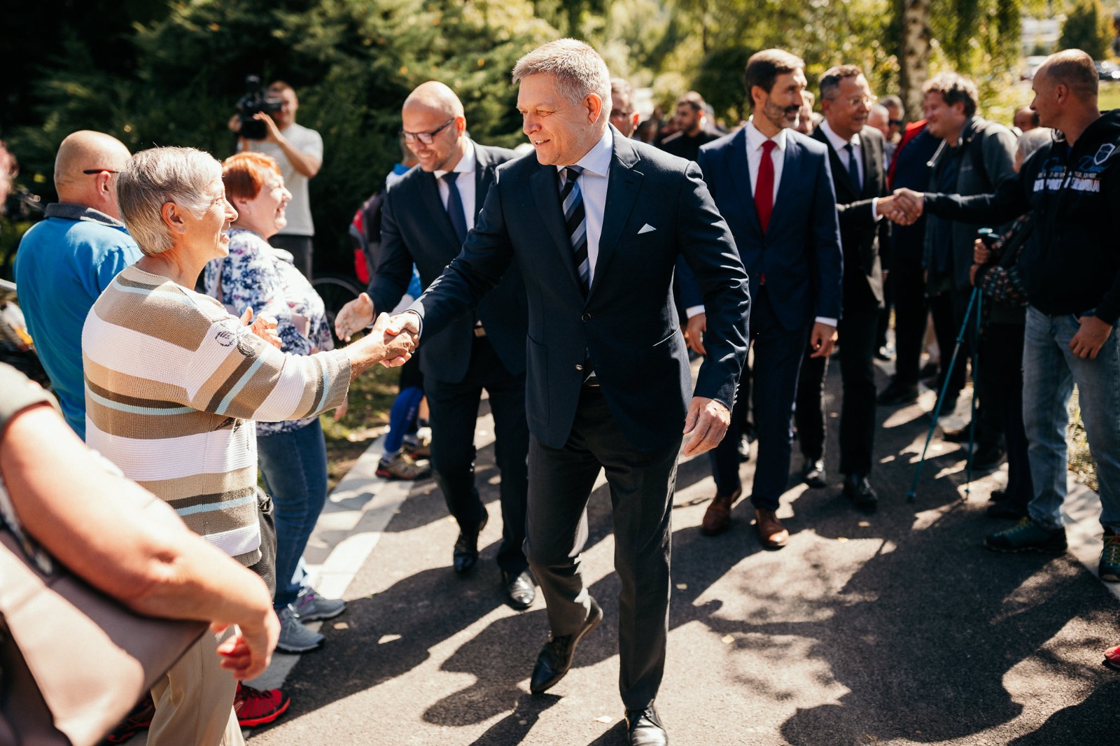 Premierul slovac Robert Fico a fost rănit în urma unui atac armat