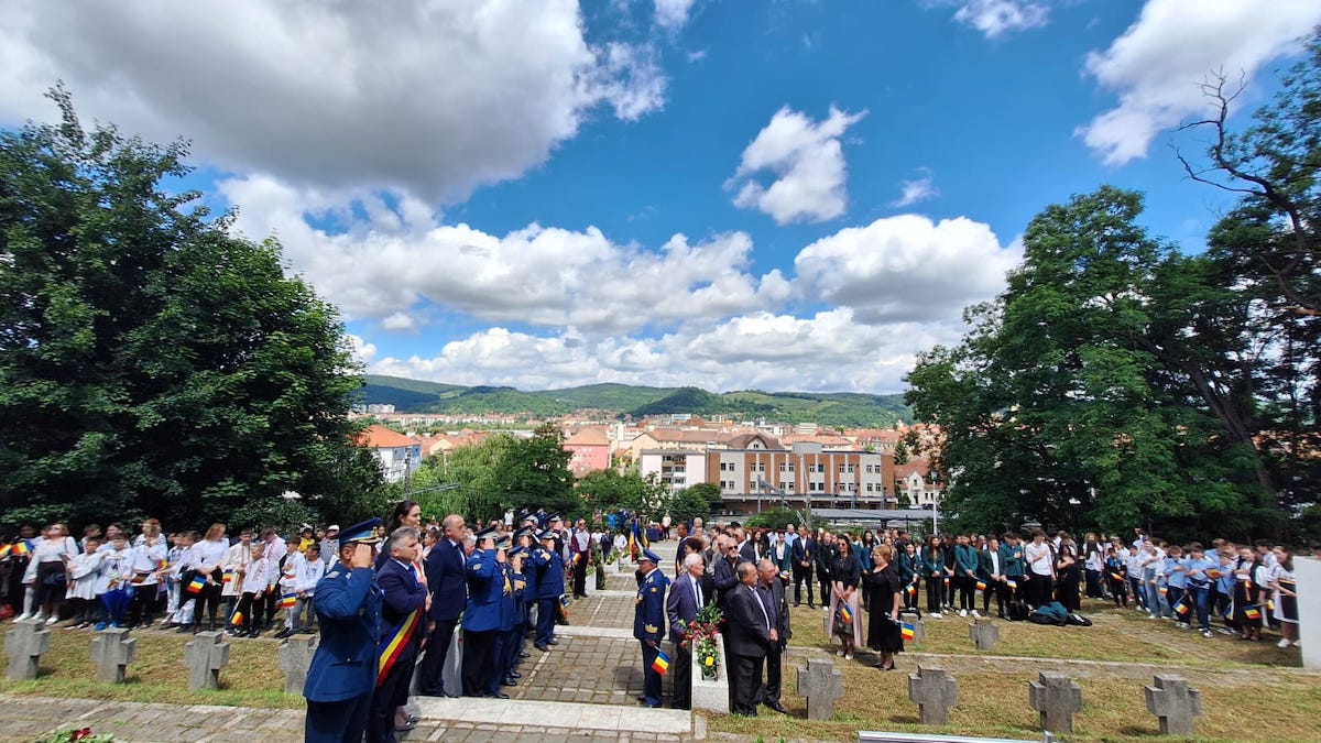 Ceremonialuri militare și religioase dedicate Zilei Eroilor, la Mediaș
