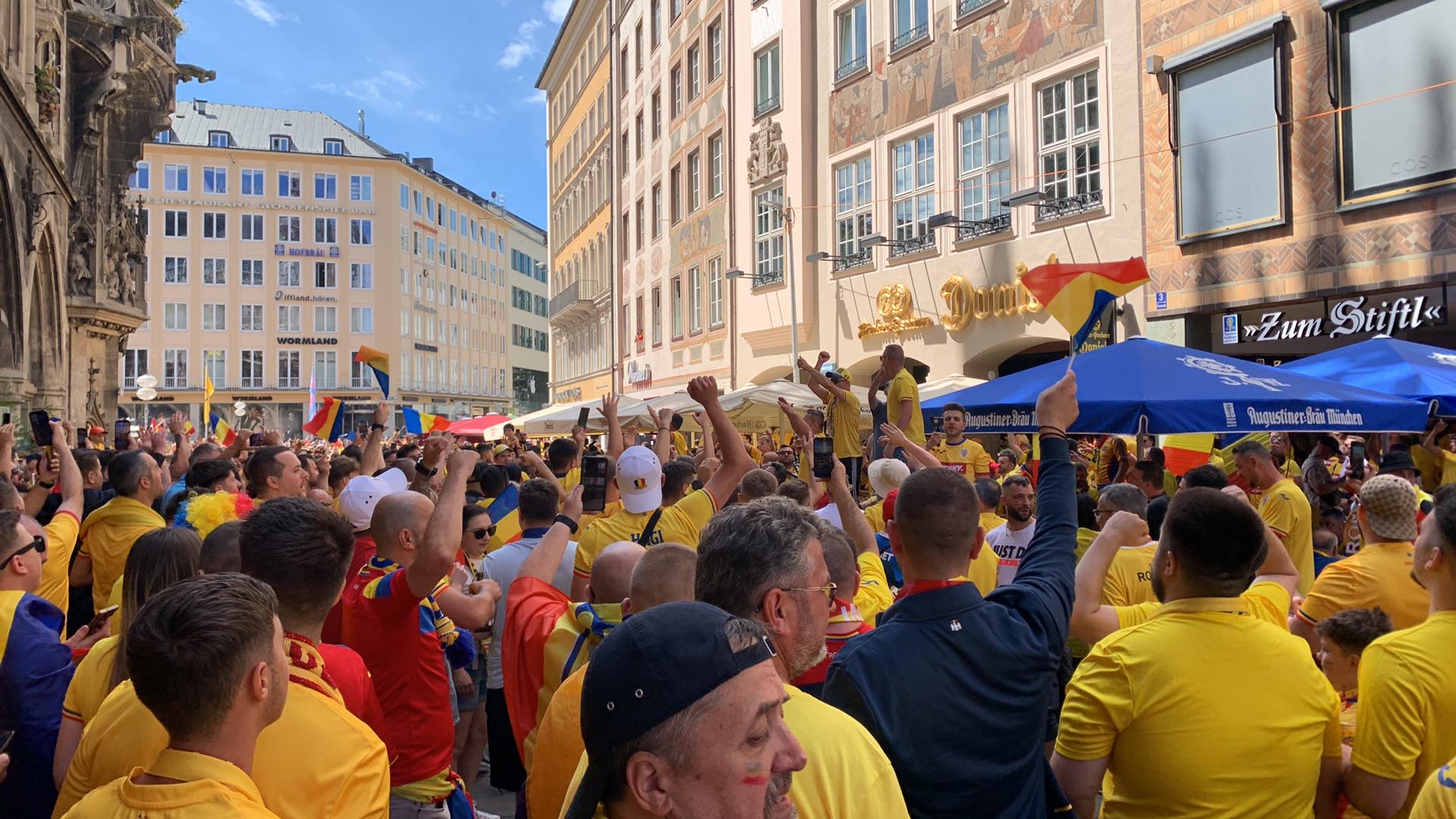 VIDEO FOTO Românii au invadat Bavaria. ”E o atmosferă incredibilă, românii, bucureștenii, clujenii, sibienii, toți sunt fantastici”