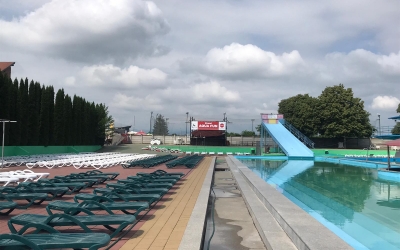 Piscinele și ștrandurile din județul Sibiu: unde ne răcorim vara aceasta și cât plătim