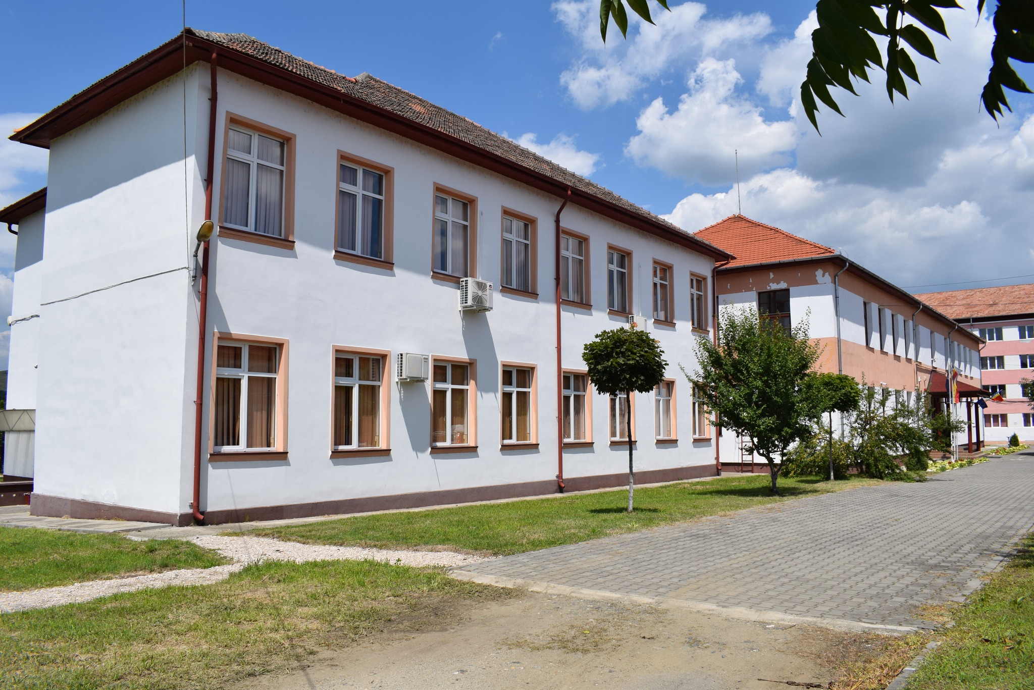 Primăria Copșa Mică a semnat contractul pentru reablilitarea energetică a Liceului Tehnologic „Nicolae Teclu”