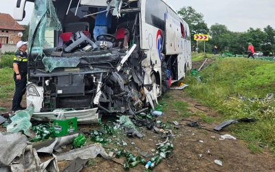 Șoferul autocarului rănit grav în accidentul de la Porumbacu de Jos este în stare critică