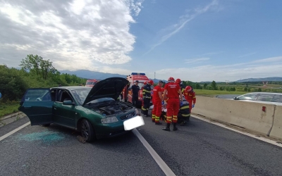 Femeia rănită grav în accidentul de la Veștem este intubată și internată pe Secția ATI. Celelalte două persoane au fost externate