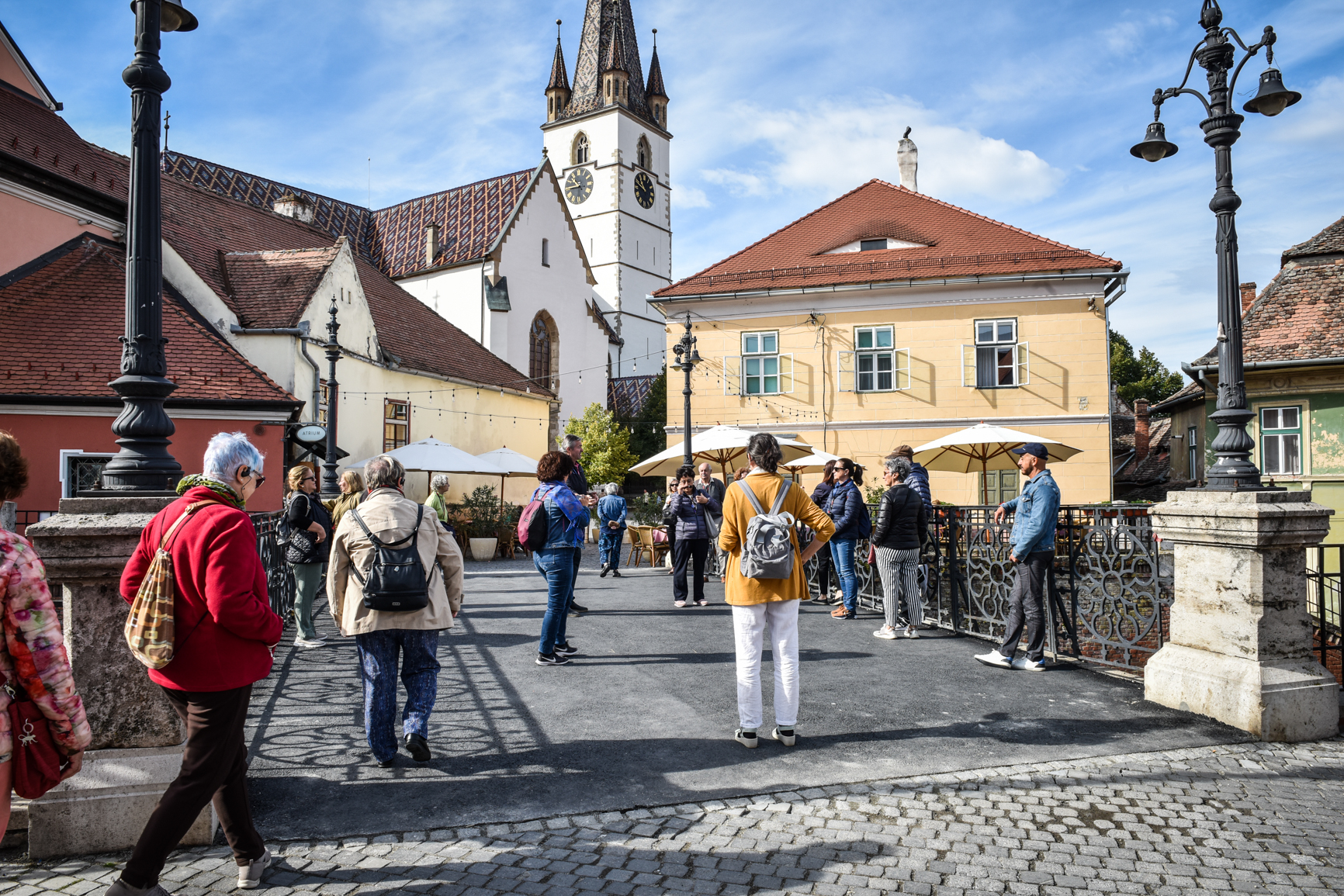 Statistică: Vâlcea depășește Sibiul la numărul de turiști pe primele 4 luni din 2024. Cifre mai mici decât anul trecut, dar vin mai mulți străini