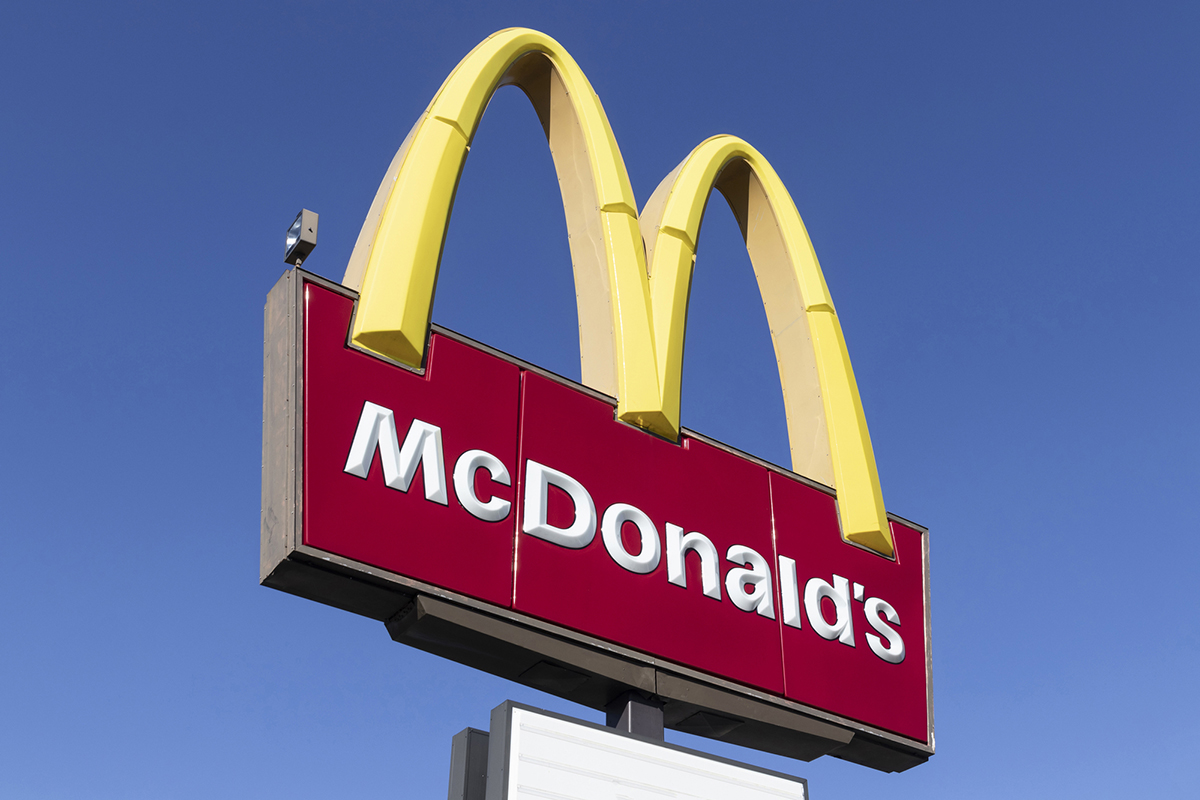 McDonald's a pierdut dreptul de marcă înregistrată în UE pentru sortimentele cu pui ale celebrului „Big Mac”