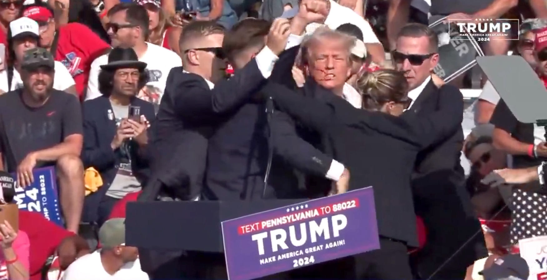 „Ar fi trebuit să fiu mort”, a spus Donald Trump după tentativa de asasinat
