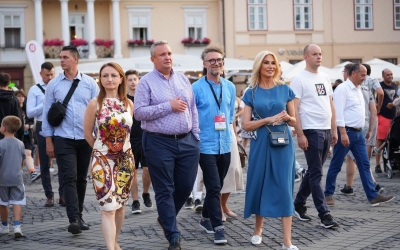 Ce nu spun Cîmpean, Ciucă și Turcan despre proiectul noului spital județean