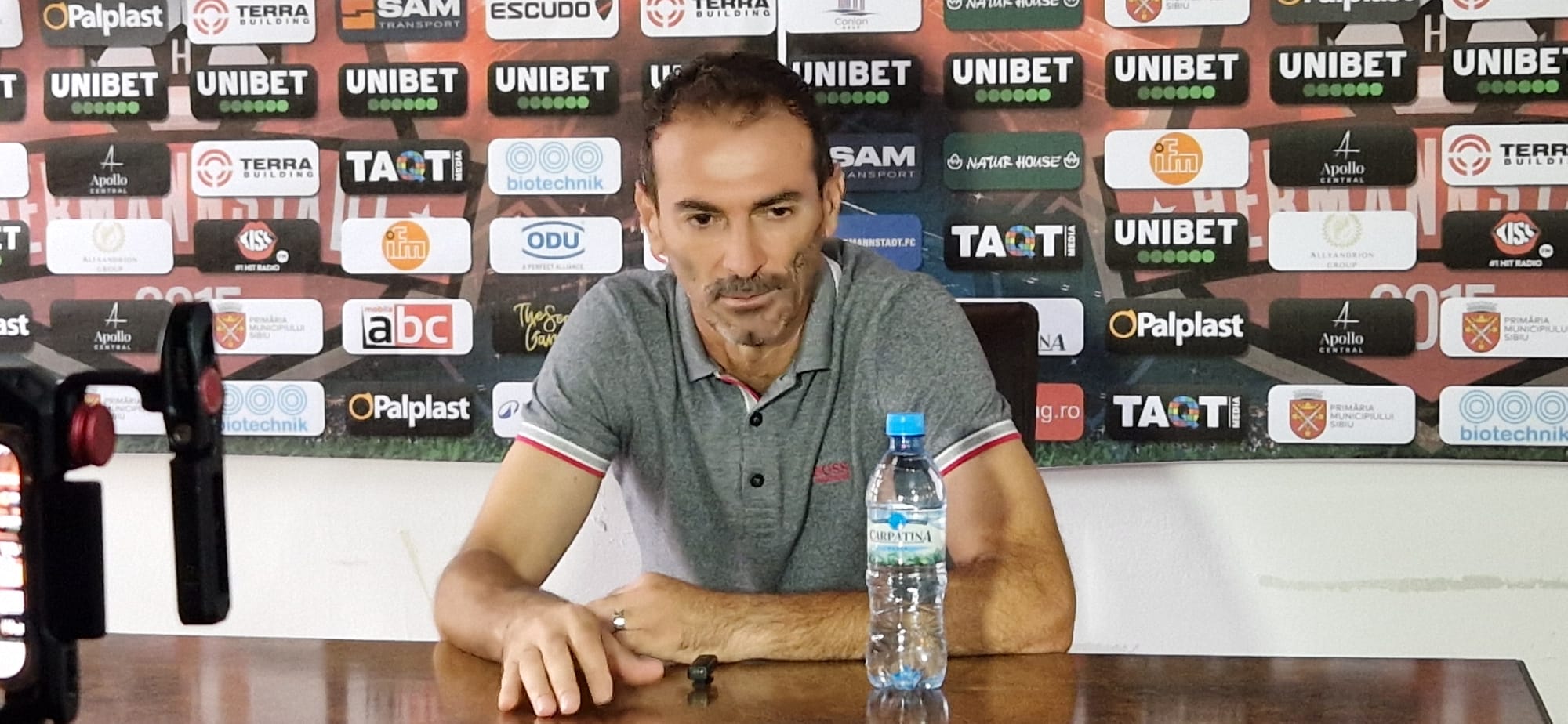 ”Am trăit ani frumoși aici, împreună”. Măldărășanu întâlnește trei foști elevi de la Sibiu, mâine în FC Hermannstadt – Unirea Slobozia
