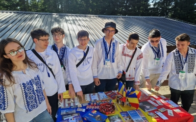 Gemenii Țiplic au fost medaliați cu argint la Olimpiada Europeană de Geografie. Dincă: „au promis că vor merge amândoi la europene și că vor veni cu medalii”