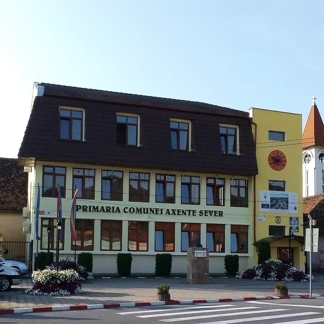 Lucrări de modernizare și asfaltare la două străzi din comuna Axente Sever