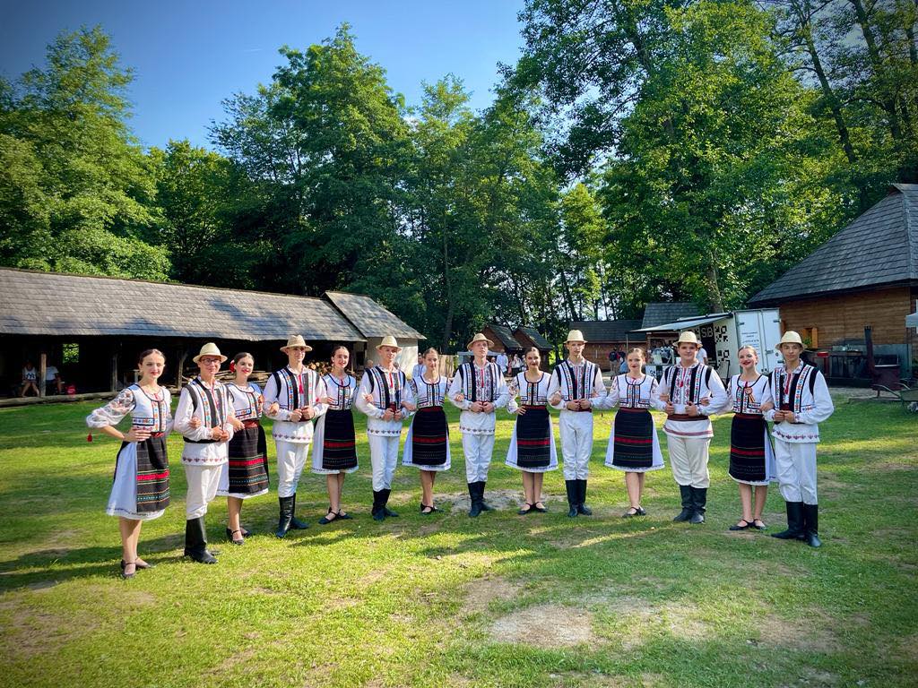 Moldovenii trec Prutul: Consiliul Județean Sibiu pregătește o sărbătoare a culturii, folclorului și meșteșugurilor din Republica Moldova