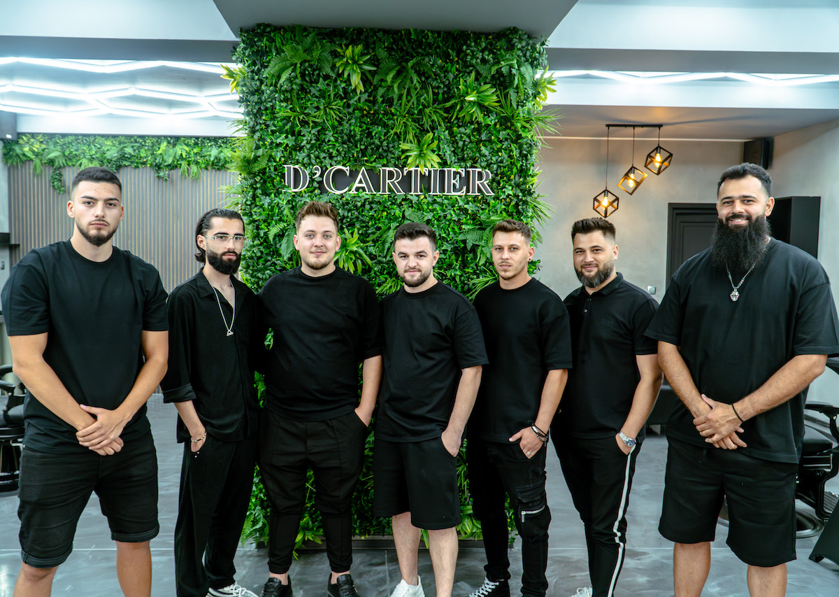D’Cartier s-a mutat într-o locație modernă, în apropiere de centrul Sibiului. „Ne dorim să investim constant în imaginea salonului”