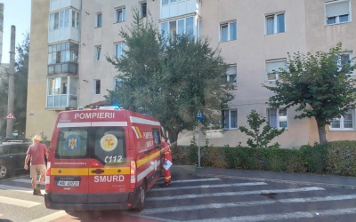 Femeie de 66 de ani, lovită de mașină pe trecerea pentru pietoni. Accidentul s-a produs pe strada Rahovei