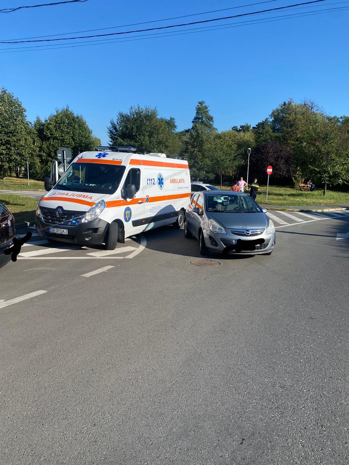 Accident în apropiere de parcul Sub Arini: Femeie de 61 de ani lovită de mașină în timp ce traversa strada